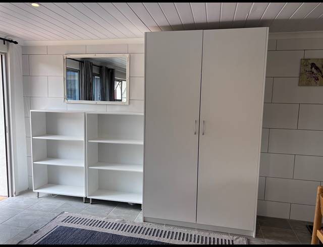 0.5 BEDROOM APARTMENT TO LET IN TABLE VIEW